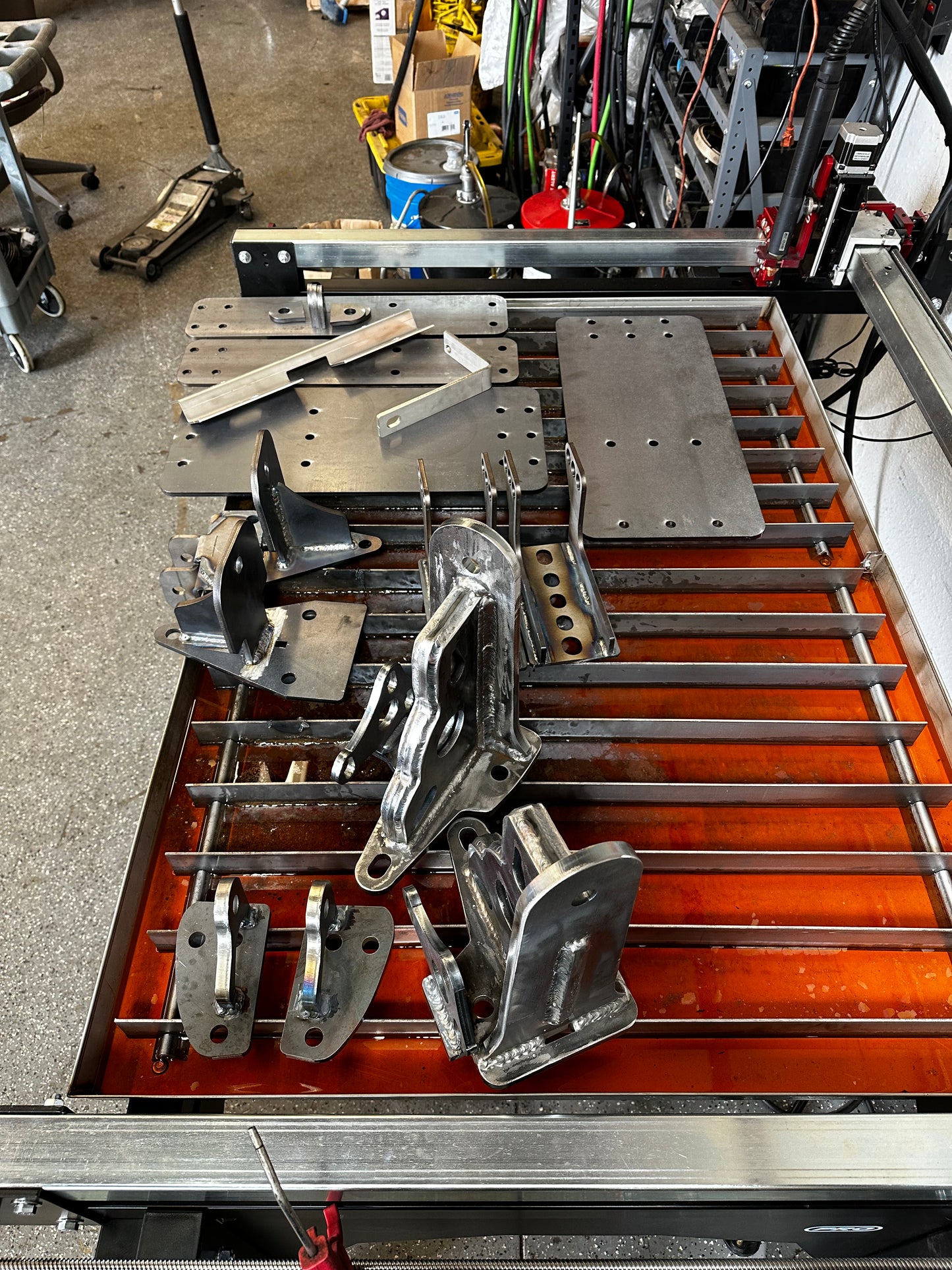 2” Body drop Peterbilt 389 - Hood &Cab drop brackets